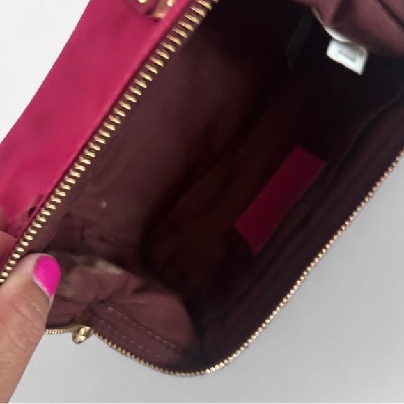 Marc Jacobs Purple Cosmetic Bag Sleek Design - Picture 5 of 7